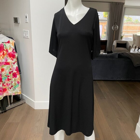 Spanner VNeck Elbow Length Rayon Poly Blend Classic Midi LBDress Black Sz M - Picture 8 of 8